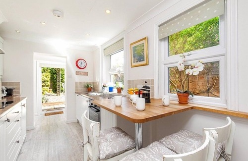 Winchester House | Rapunzel on Tower Stunning Period House in Central Winchester