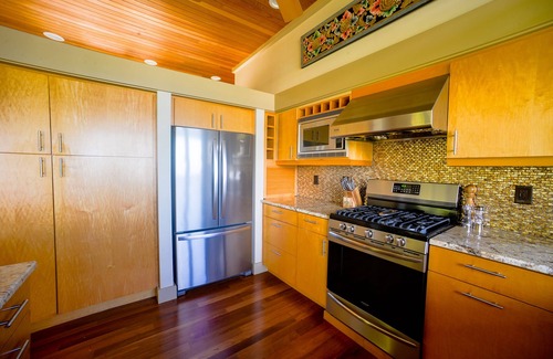 Honaunau-Napoopoo House | Rare Beauty and Luxury at Kealakekua Bay