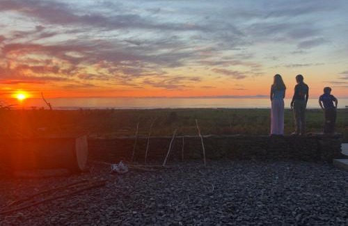 Barrytown Hotel | Rataview