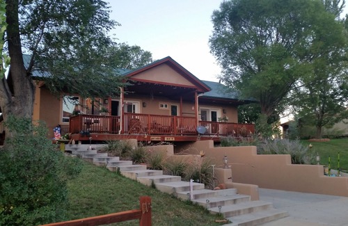 Cortez Apartment | Ravensnest-Bears Den Studio Apartment