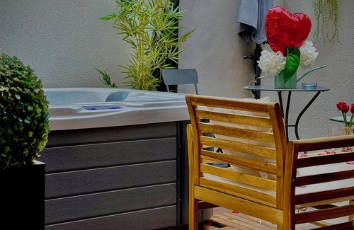 Poincare - Foch - Anatole France - Croix de Bourgogne Apartment | Ravissant Loft Neuf Cosy et Indépendant au Cœur de Nancy