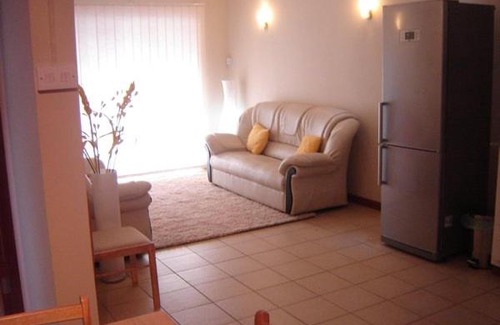 Flic-en-Flac Apartment | Rayons Vert Complex, Coastal Road, Flic en Flac