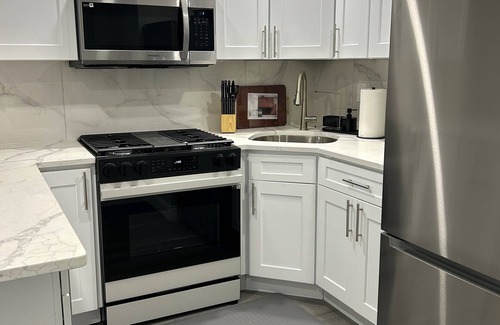 Seaside Heights Condo | Re-Model 2-bdrm Winter Rental pricing, King bed