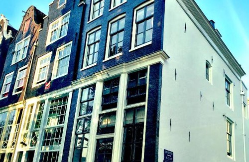 Haarlemmerbuurt Bed & Breakfast | Realeneiland Bed & Breakfast