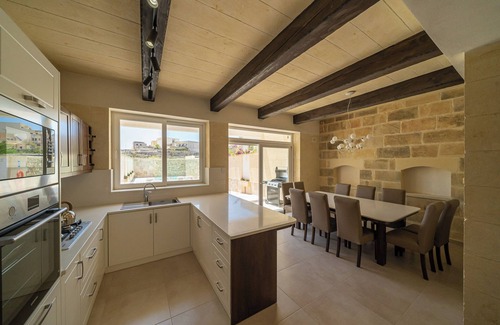 Munxar Villa | Recently built in vernacular style, Ta’ Spiru is spread over three floors