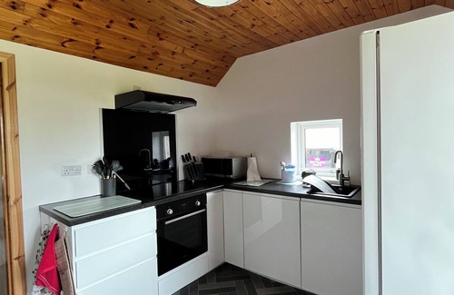 Isle of Lewis House | Recently Renovated Spacious 3-bedroom House in Extensive Gardens