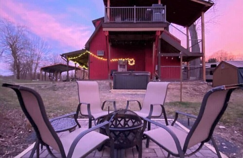 Gardiner House | Red Barn Retreat - Shawangunk Mountains Getaway