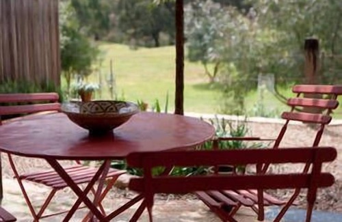 Chewton House | Red Brick Barn - located at Castlemaine