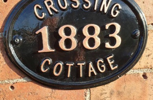 Brora House | Red Brick Former Railway Workers' Cottage