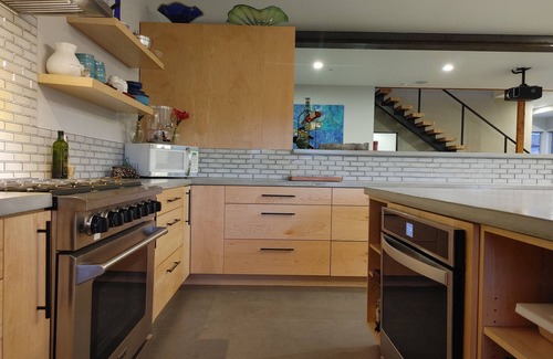 Sunland Estates House | Red cabin on the River