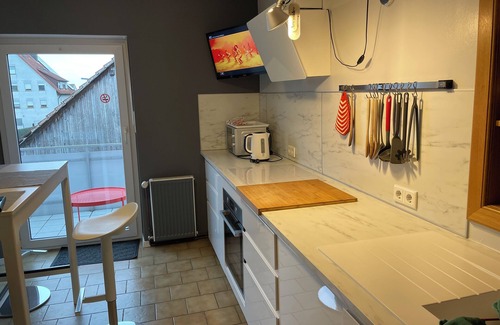 Mainstockheim Apartment | Red Floor in Franconian design, south-facing balcony only 50 steps to cycle path