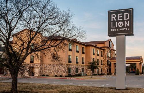 Mineral Wells Hotel | Red Lion Inn & Suites Mineral Wells