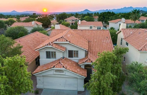 Red Mountain Ranch House | Red Mountain Ranch home BBQ Pool