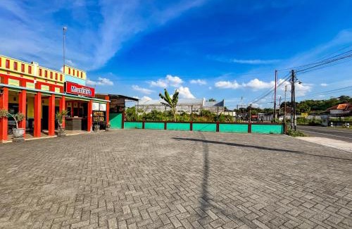 Ponorogo Hotel | RedDoorz at Hotel Mutiara Ponorogo