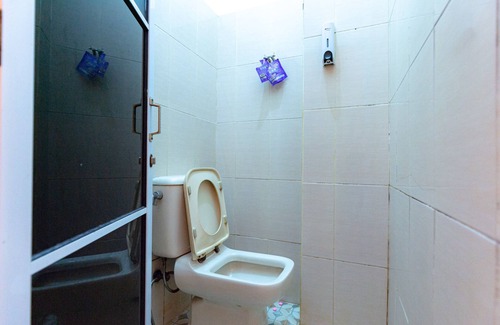 Kabil House | RedDoorz near Hang Nadim Batam Airport