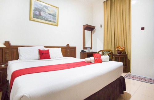 Ternate House | RedDoorz near Pantai Falajawa Ternate