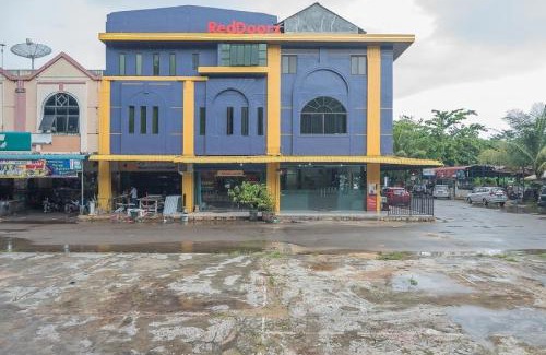 Tanjung Uncang House | RedDoorz Near RSUD Embung Fatimah Batam