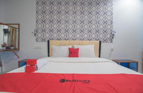 Tanjung Uncang House | RedDoorz Near RSUD Embung Fatimah Batam