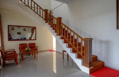 Karanganyar House | RedDoorz near Stadion 45 Karanganyar