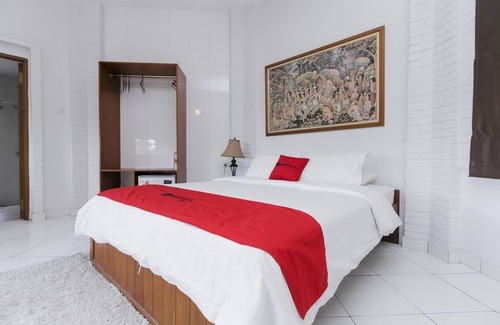 Cigadung House | RedDoorz Plus near Dago Pakar