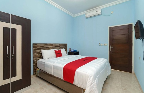 Muara Bungo House | RedDoorz Syariah @ Mora Garden Bungo