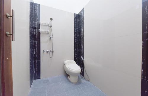 Cigadung Hotel | RedDoorz Syariah near Dago Pakar 2