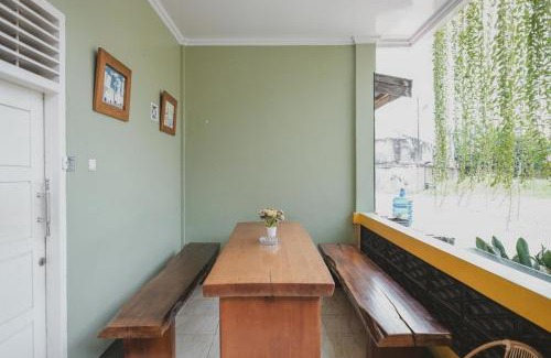 Jambi House | RedDoorz Syariah near Kantor Walikota Jambi