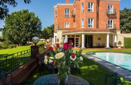 Pietermaritzburg Hotel | Redlands Hotel