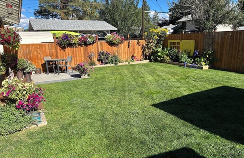 Okanagan-Similkameen House | Red’s Resting Place