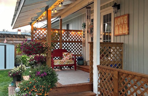 Okanagan-Similkameen House | Red’s Resting Place