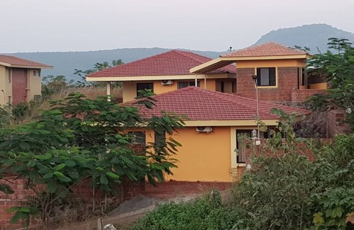 Mhsala House | Redstone Hills Karle