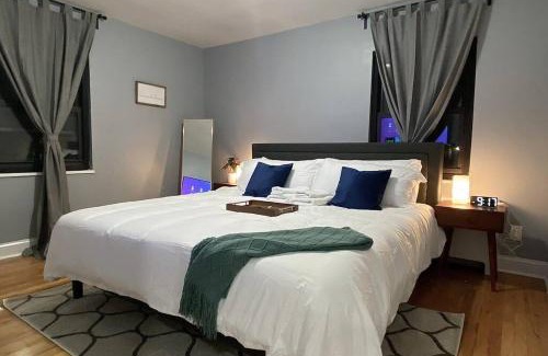 Snyder Square Apartment | Reduced Priced! Apt by American Dream, Sleeps 6