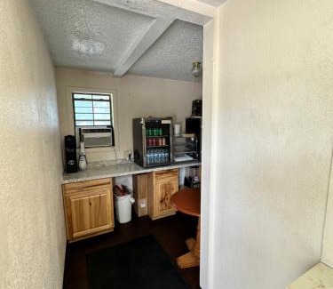 Jewett Hotel | Regency Inn Jewett