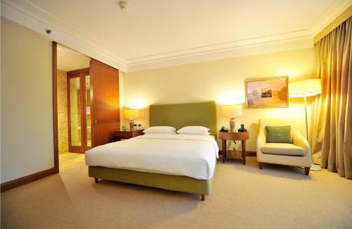 Srodmiescie Hotel | Regent Warsaw Hotel