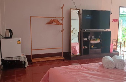 Sichon House | REINDEER HOUSE Wat Chedi 4 People