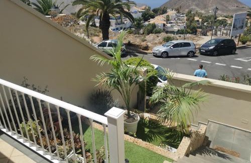 Chayofa House | Relax and Enjoy in Tenerife Sud!