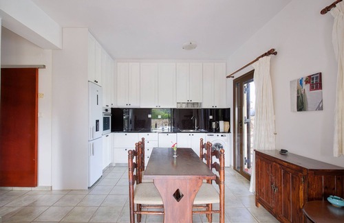 Almyrida Apartment | Relax at Liv’s House – Private Pool, Sea Views & Cozy Comfort in Crete