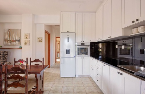 Almyrida Apartment | Relax at Liv’s House – Private Pool, Sea Views & Cozy Comfort in Crete