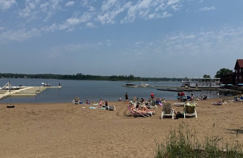 Breezy Point Cottage | Relax in Breezy Point Resort! Lake View Cottage, Pelican Lake, Golf, Fish, Fun!