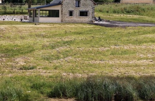 Le Menil-Vicomte House | Relax in quiet, elegant accommodation with jacuzzi