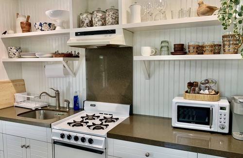 Montecito House | Relax in the heart of Montecito