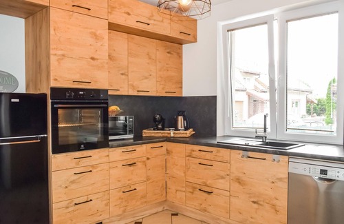 Gietrzwald House | Relax in this comfortable and bright holiday home near the lake.