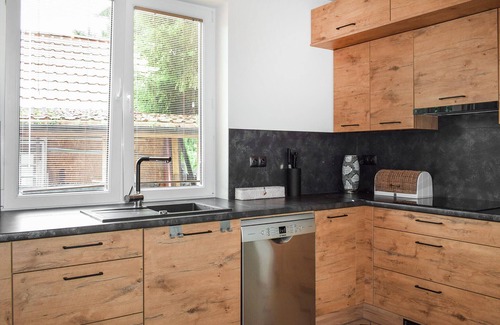 Gietrzwald House | Relax in this comfortable and bright holiday home near the lake.