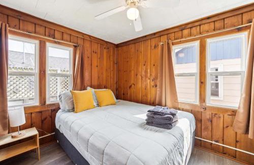 Oscoda House | Relax right on the beach