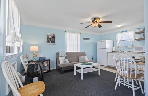 Painters Hill House | Relax! Steps to Quiet Beach | Quarter Deck Cottage in Flagler Beach | Lovely Beachside Location