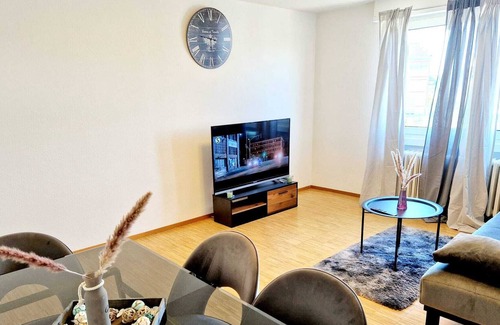 Neckarau Apartment | Relax Wohnung in Mannheim