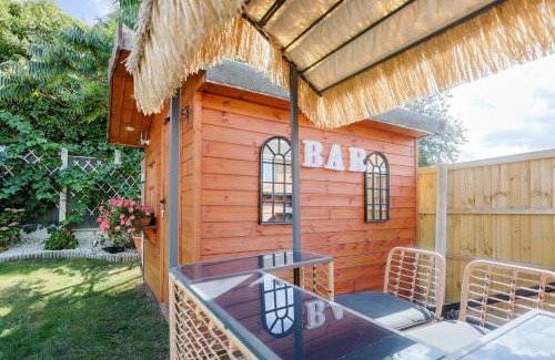 Ollerton House | Relaxing 3-Bedroom Retreat House Free Parking 8ppl