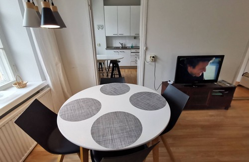 Karhula Apartment | Relaxing Beatiful Studio - Sauna Bath Facility