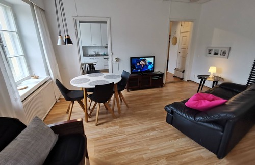 Karhula Apartment | Relaxing Beatiful Studio - Sauna Bath Facility