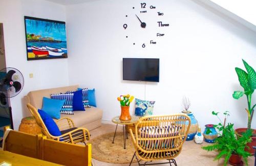 Vila do Maio Apartment | Relaxing Blue Flat near beach!